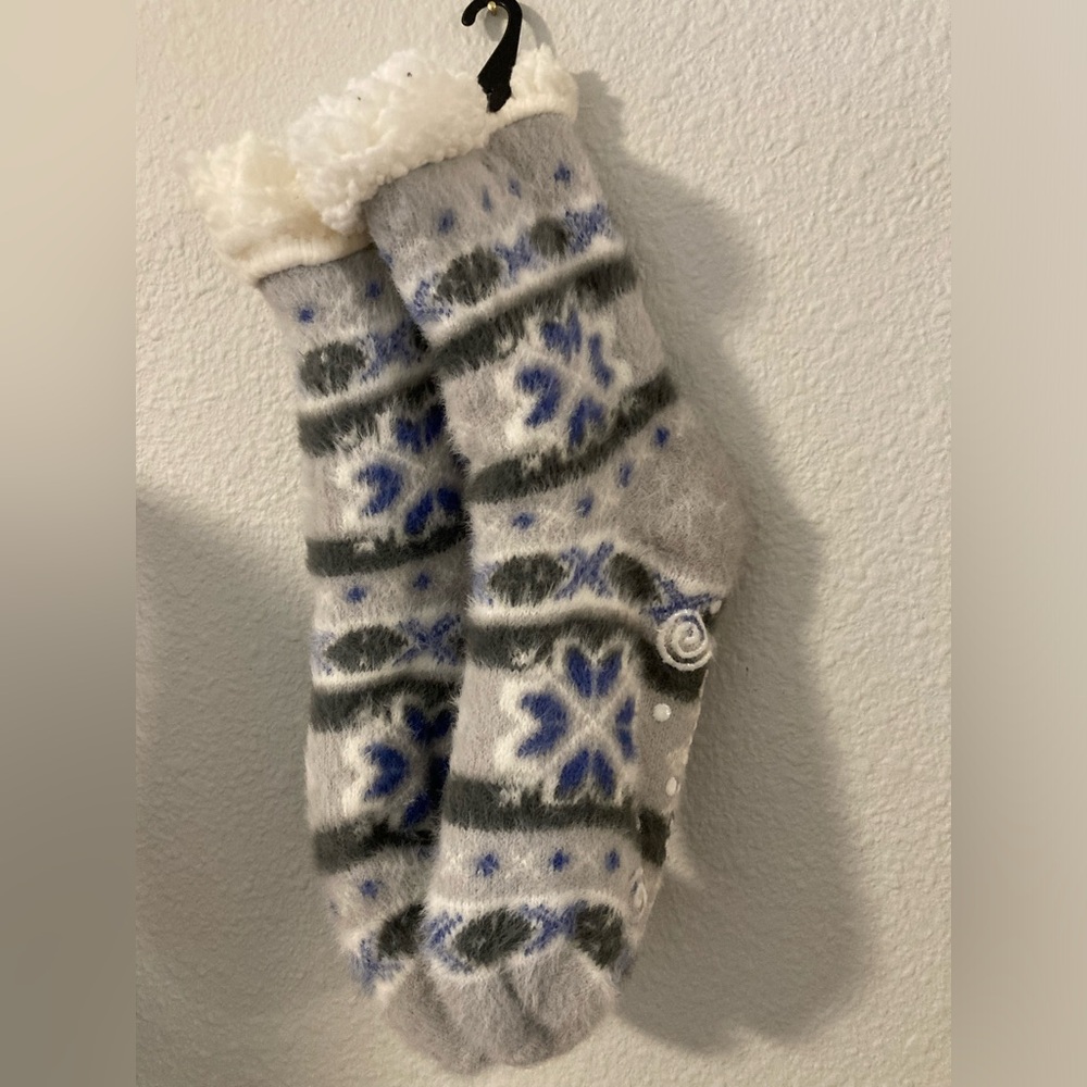 MUK LUKS Women’s Slipper Socks Sherpa Lined